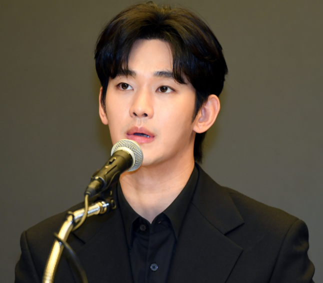김수현 측 "1년 약속 지켰다"...김세의 구속 후 첫 공식입장